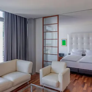 Hotel Innside By Melia Frankfurt Eurotheum, Francfort-sur-le-Main