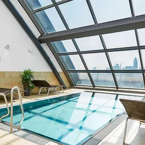 מלון Radisson Blu Frankfurt